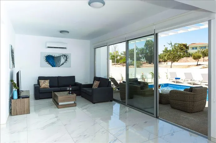 Elit Blu Villas в Айя-Напе