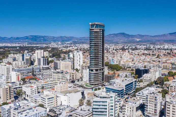 360 в Никосии