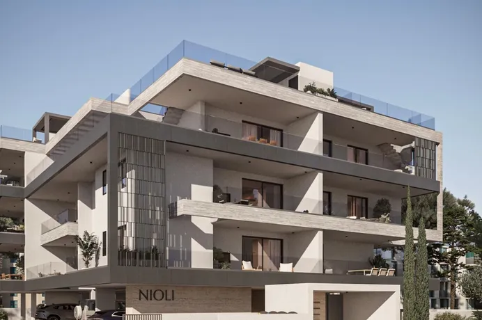 Nioli в городе Ларнаке