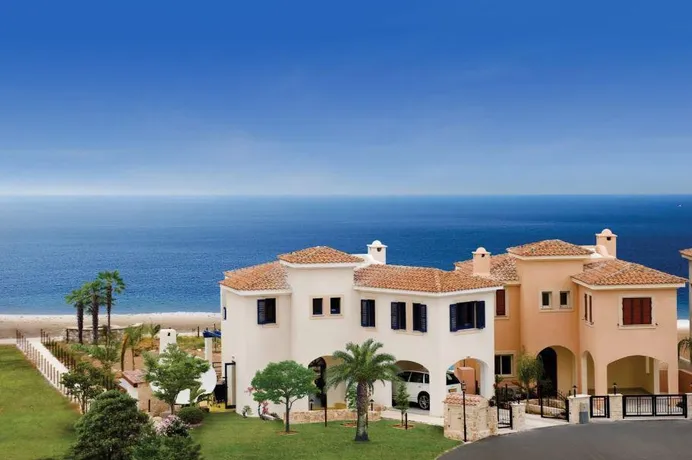 Latchi Beach Villas в Латхи