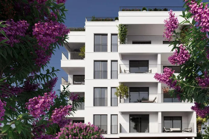 Helios в городе Лимассоле