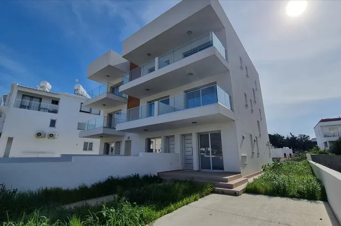 Joni Villas в Гробнице Королей