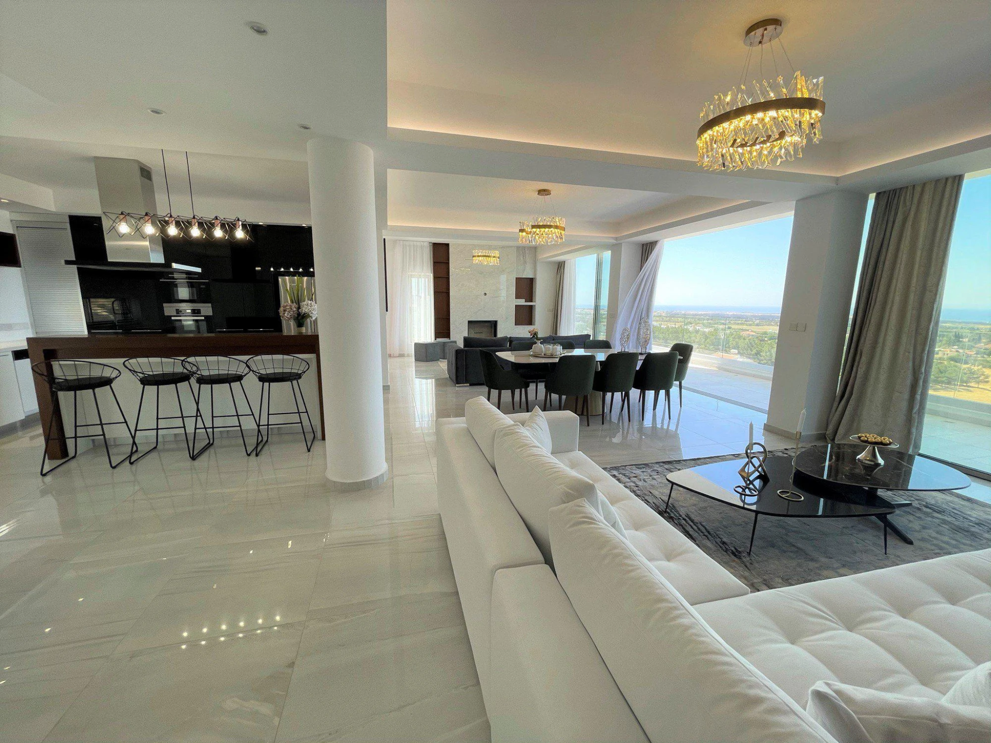 Элитная резиденция с панорамным видом рядом с пляжем, в престижном районе Героскипу, Пафос, Кипр