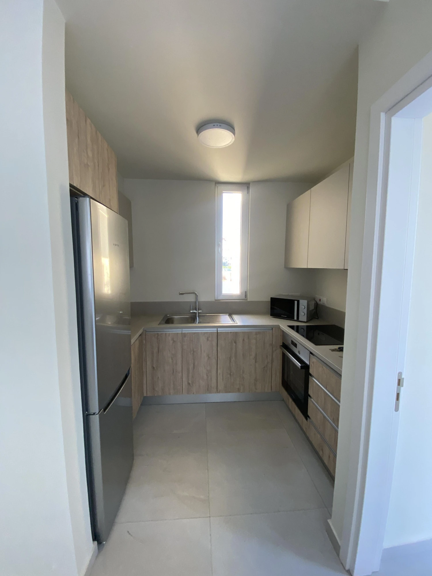 Закрытая резиденция с бассейном, спа и теннисным кортом рядом с пляжем, Каппарис, Кипр