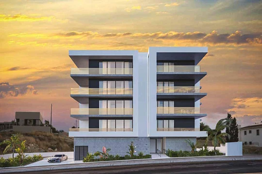 Малоэтажная резиденция с парковкой и жилом районе Никосии, Кипр