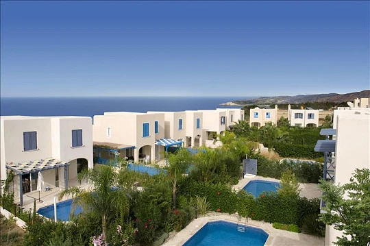 Меблированная вилла в спокойном районе, рядом с морем, Полис, Кипр