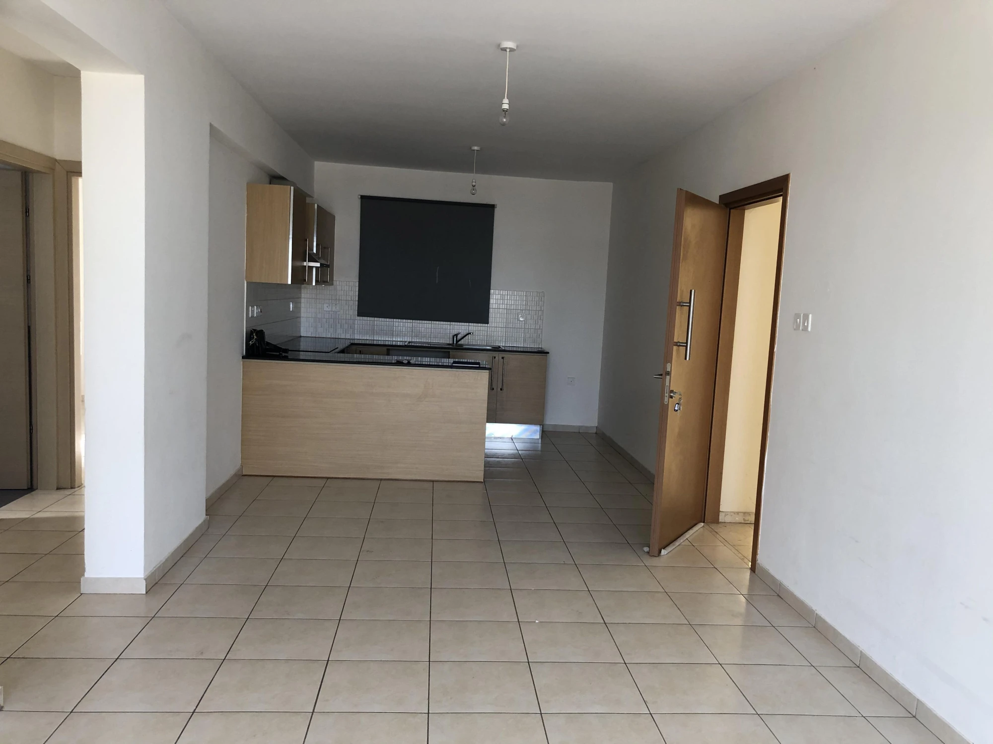 Элитная резиденция с тремя бассейнами и видом на море, Терсефану, Ларнака, Кипр Элитная резиденция с тремя бассейнами и видом на море, Терсефану, Ларнака, Кипр