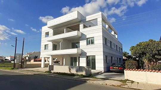 Малоэтажная резиденция рядом с морем, Ларнака, Кипр